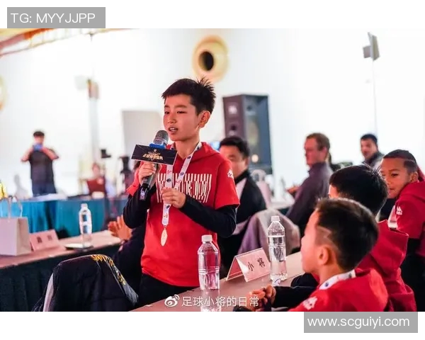 庆祝足球明星辉煌成就的颁奖典礼致辞简短回顾与展望